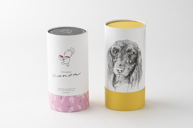 デザインタッチが違う2つの紙管パッケージ