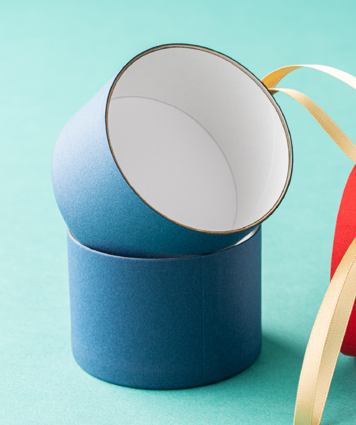 フタの内側に仕込んだインロー紙管